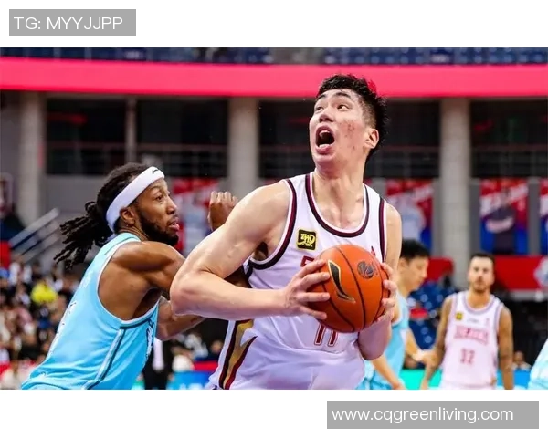 余嘉豪:从青涩少年到篮球场上的璀璨明星之路 余嘉豪:从青涩少年到篮球场上的璀璨明星之路