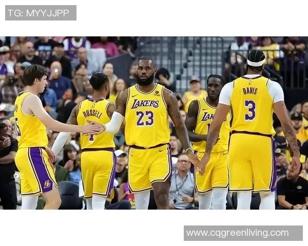 国王队与湖人队激战正酣谁将赢得这场精彩对决的胜利