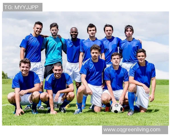 塔什干棉农与阿赫利的激烈对决展现足球魅力与团队精神